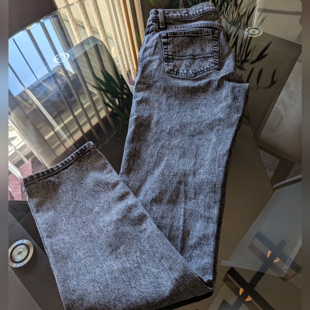 Hilfiger Jeans 32x34 - Picture 3 of 11